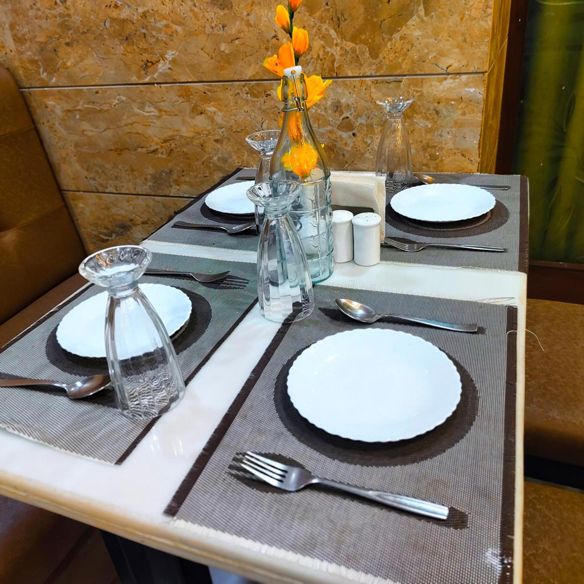 Hotel Taste Of India آغْرا المظهر الخارجي الصورة