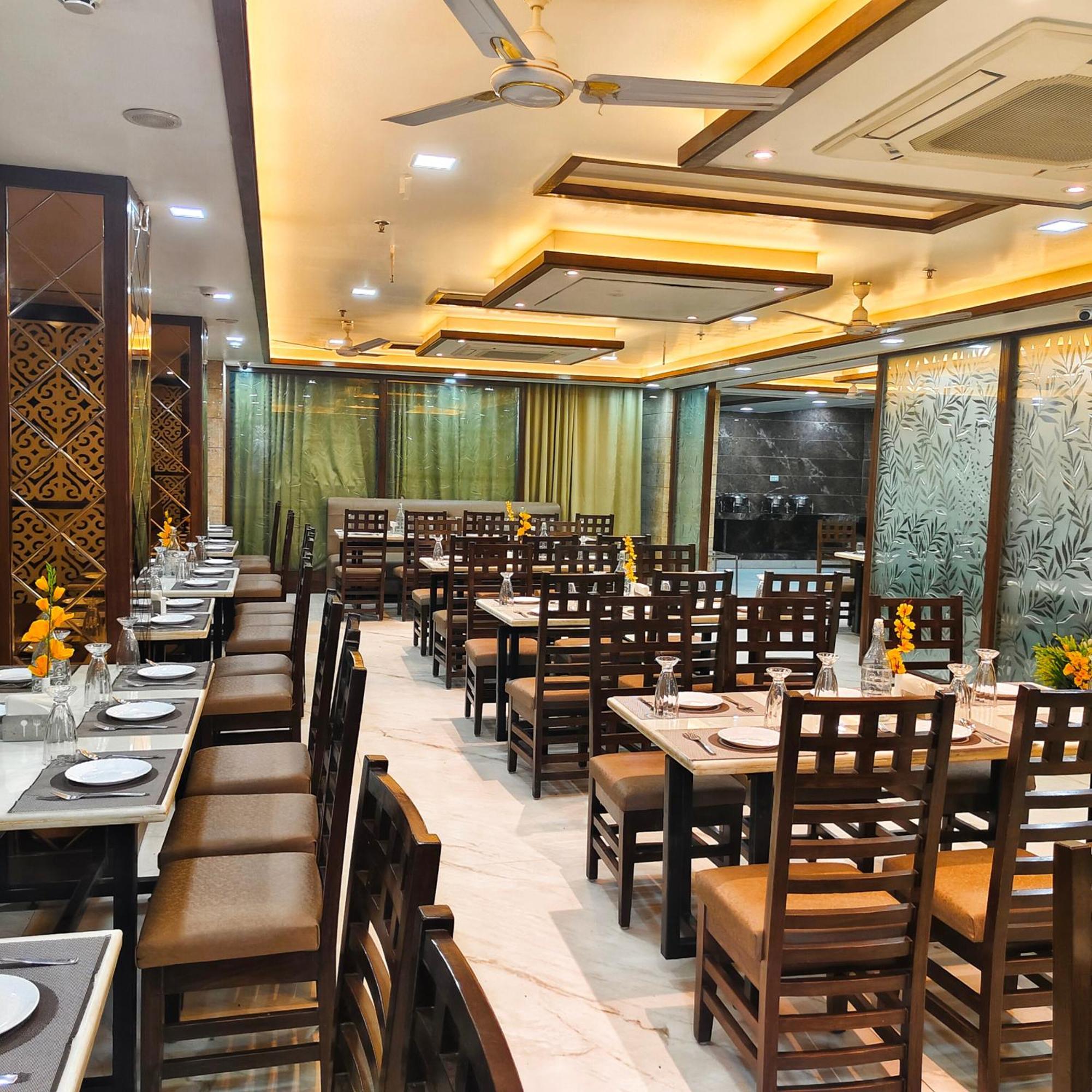 Hotel Taste Of India آغْرا المظهر الخارجي الصورة