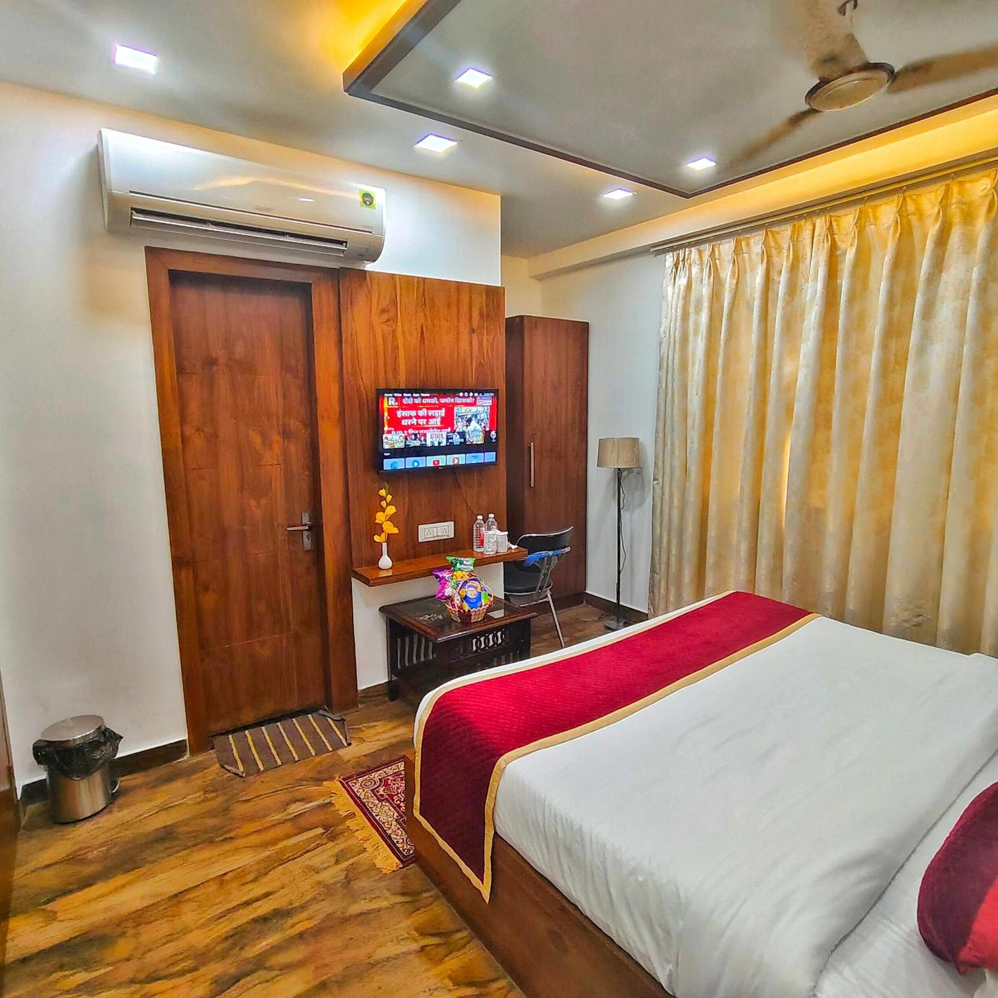 Hotel Taste Of India آغْرا المظهر الخارجي الصورة