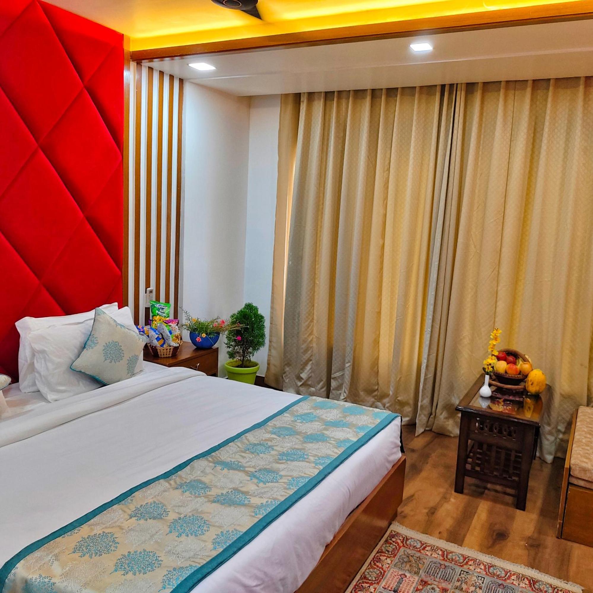 Hotel Taste Of India آغْرا المظهر الخارجي الصورة
